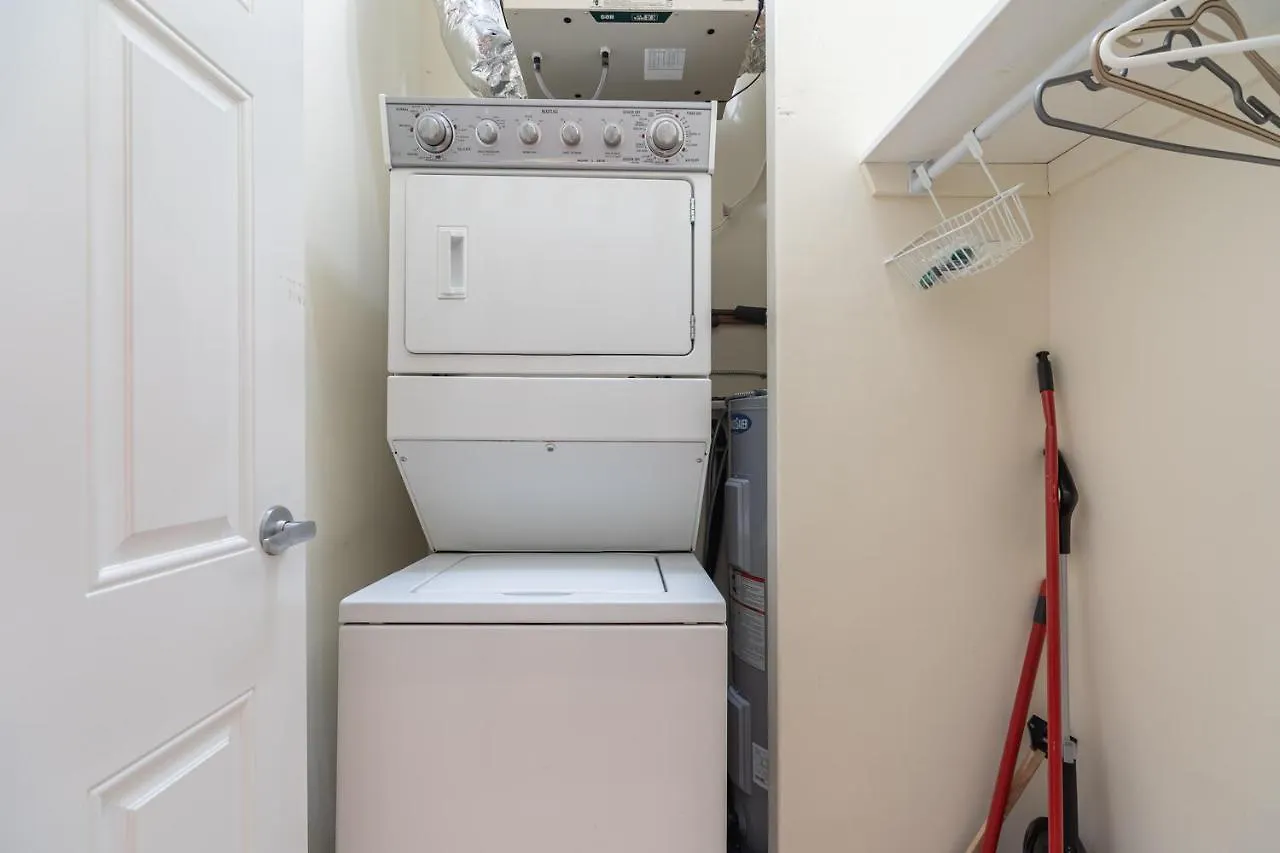 215 Bright & Charming Loft Apartman Halifax Kanada